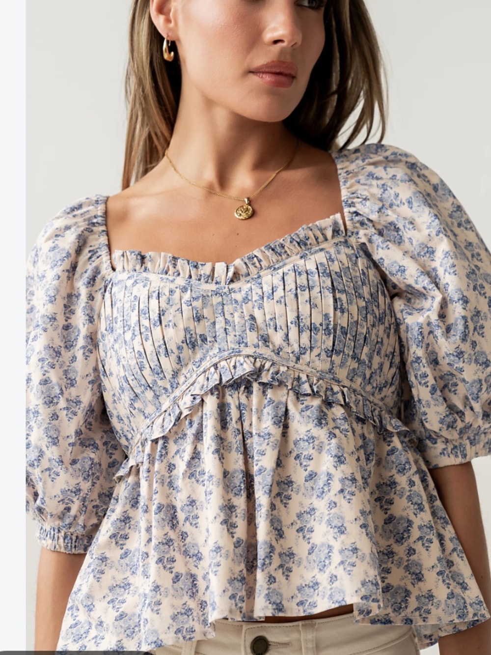 Neuflora blue floral top